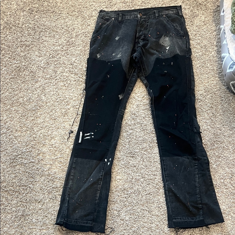 MNML Black Straight Jeans with Artistic Splatter